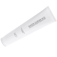 Load image into Gallery viewer, AHA Clarifying Cleanser