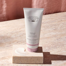 Load image into Gallery viewer, Cleansing Volumising Conditioner With Rose Extracts
